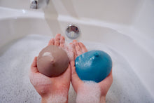 Load image into Gallery viewer, WashTit Boob Soap